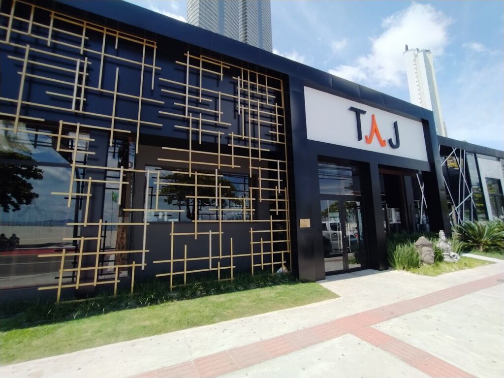 inverno balneario-camboriu taj bar