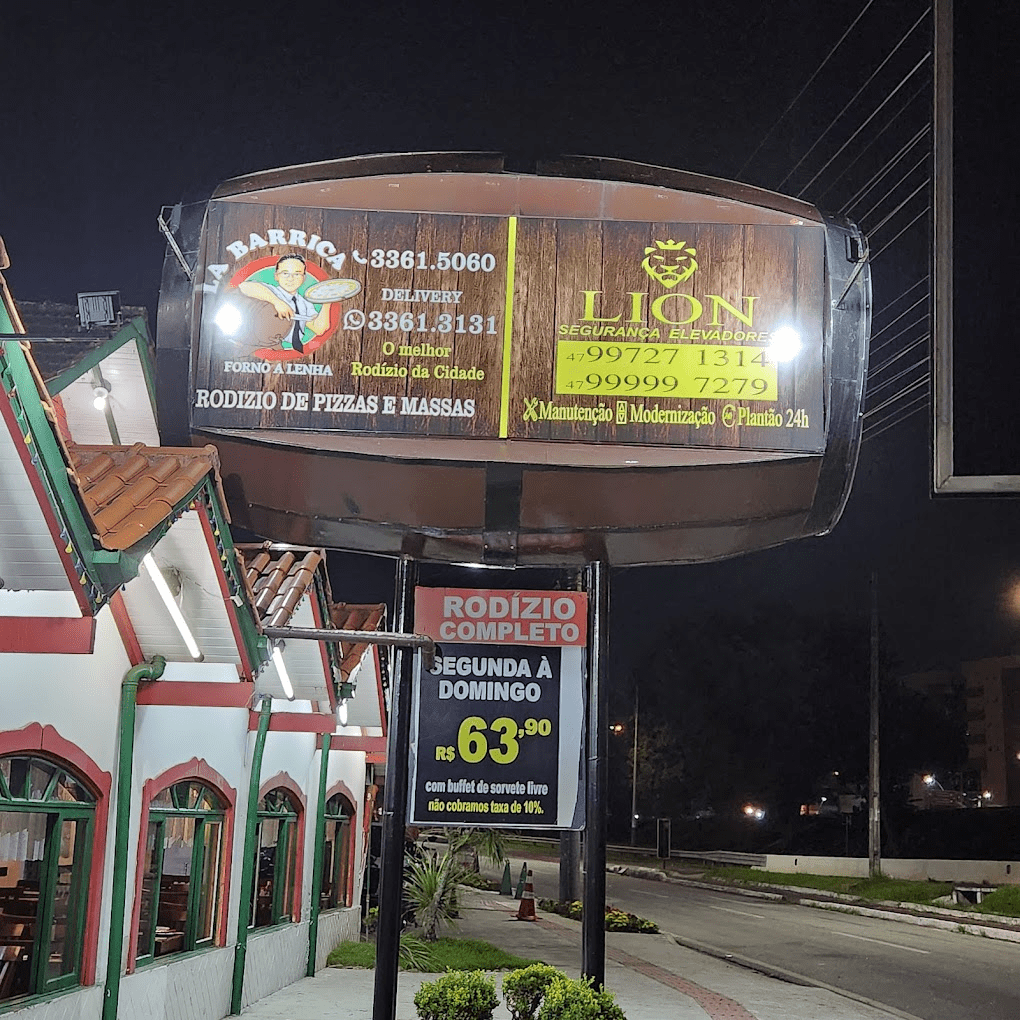 As 11 Melhores Pizzarias de Balneário Camboriú 7 rodizio de pizza em balneario camboriu la barrica